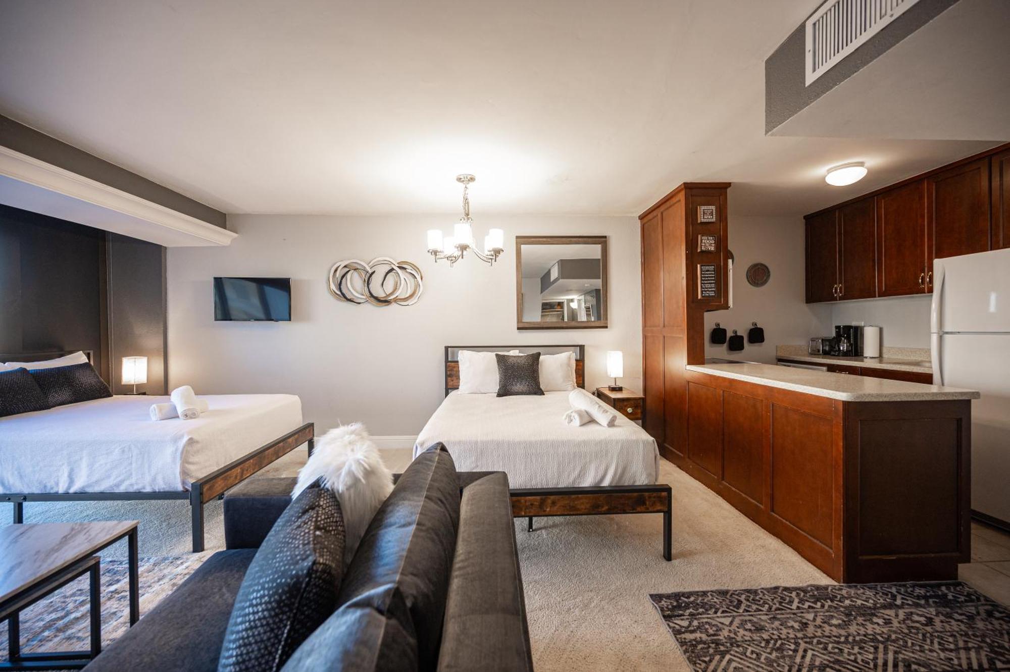 Iconic Vegas Views - 6 Comfy Beds, No Resort Fees, Center Strip! Las Vegas Kültér fotó